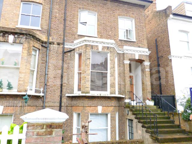 			NEW INSTRUCTION, 1 Bedroom, 1 bath, 1 reception Flat			 Bassein Park Road, Shepherds Bush