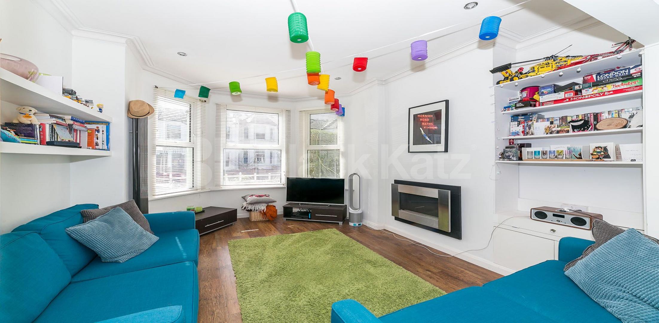 			Beautiful Garden Property !, 2 Bedroom, 1 bath, 1 reception Ground Floor Flat			 Hawthorn Road, CROUCH END