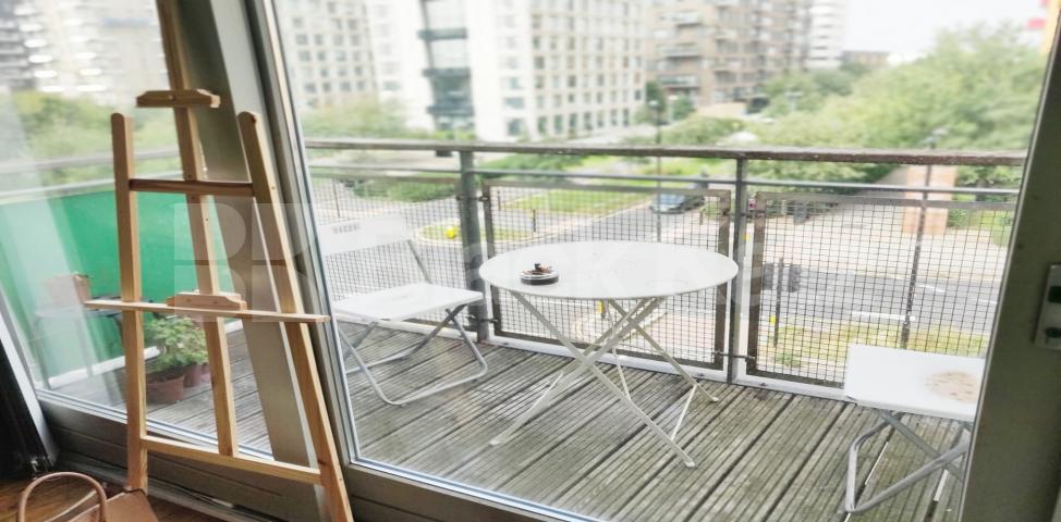 			3 Bedroom, 2 bath, 1 reception Apartment			 John Harrison Way, North Greenwich