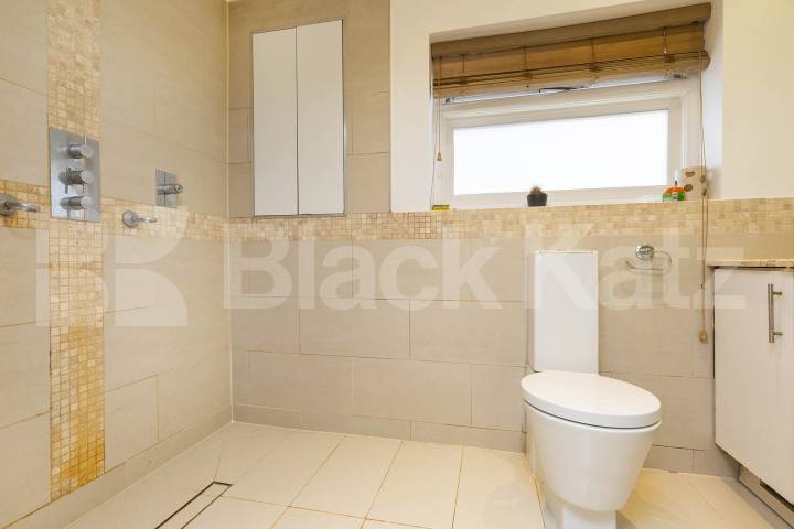 Stunning Sharers Apartment Quex Road, West Hampstead