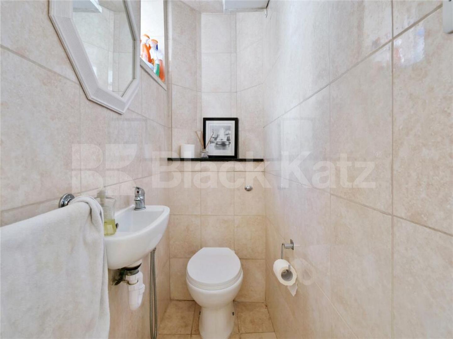 Stylish and spacious well located two double bedroom property in Marylebone Bedford House, Lisson Street, Marylebone