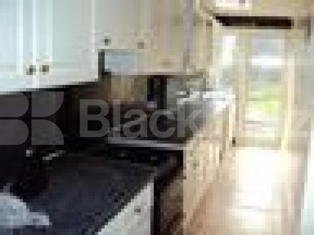 			Available now, MUST SEE!!!, 4 Bedroom, 1 bath, 1 reception House			 Chippendale Street, Hackney/Dalston