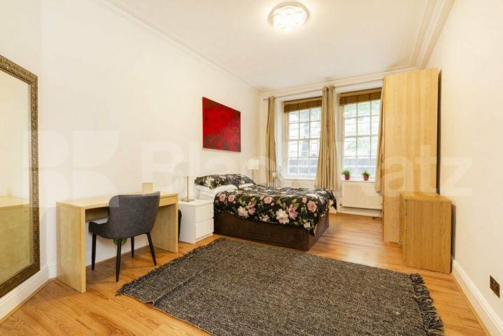 Spacious three double bedrooms set in a redbrick mansion block Rodney Court, Maida Vale