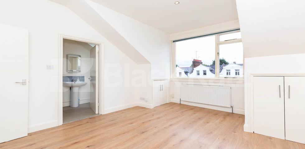 			1 Bedroom, 1 bath, 1 reception Flat			 Hillfield Avenue, Crouch End