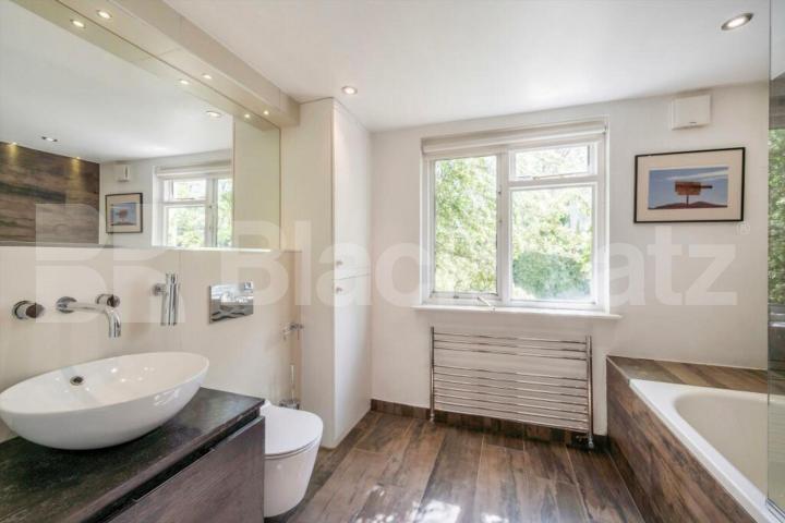 Beautiful stylish one bedroom set in a period conversion  Stratford Villas, Camden