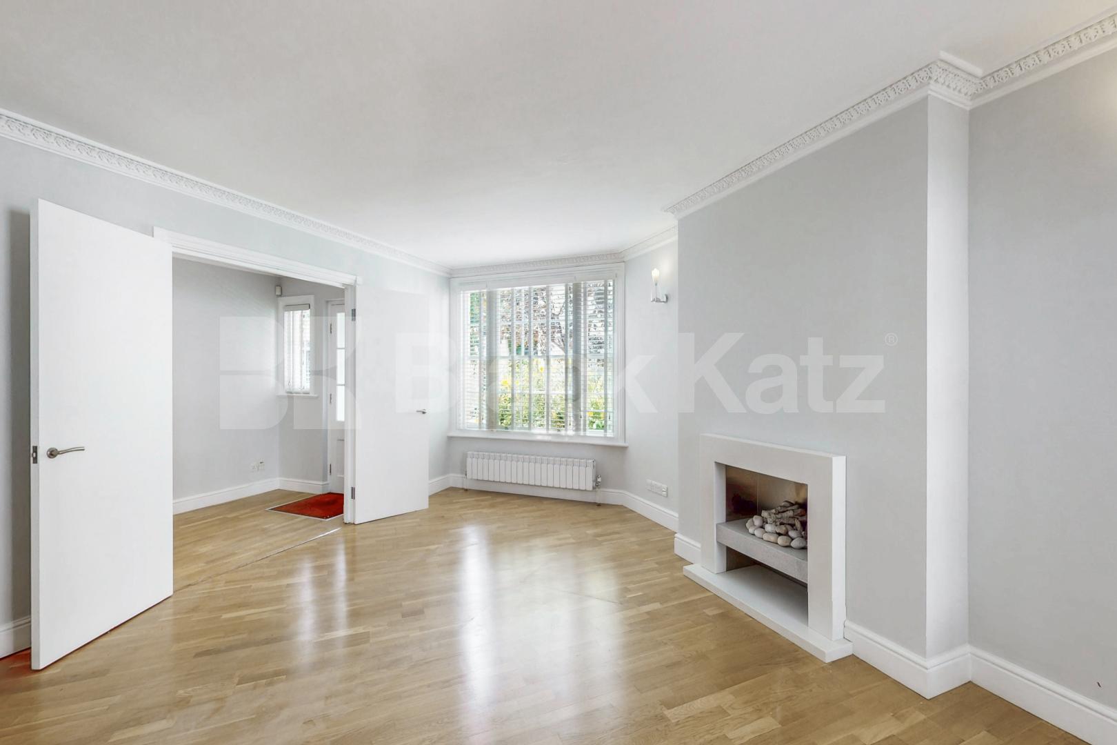 Period charm with contemporary living in Belgravia   Cobham Court Chester Close, Belgravia 