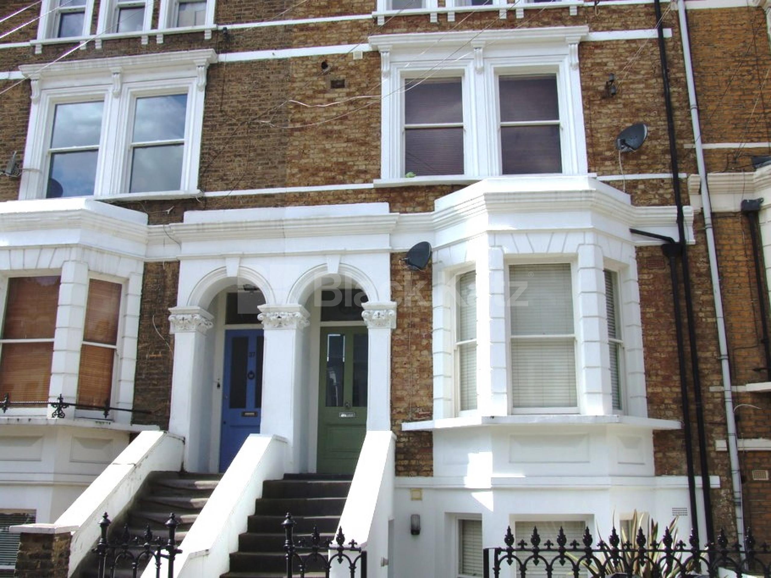 			NEW INSTRUCTION!, 2 Bedroom, 1 bath, 1 reception Flat			 Montpellier Grove, KENTISH TOWN NW5