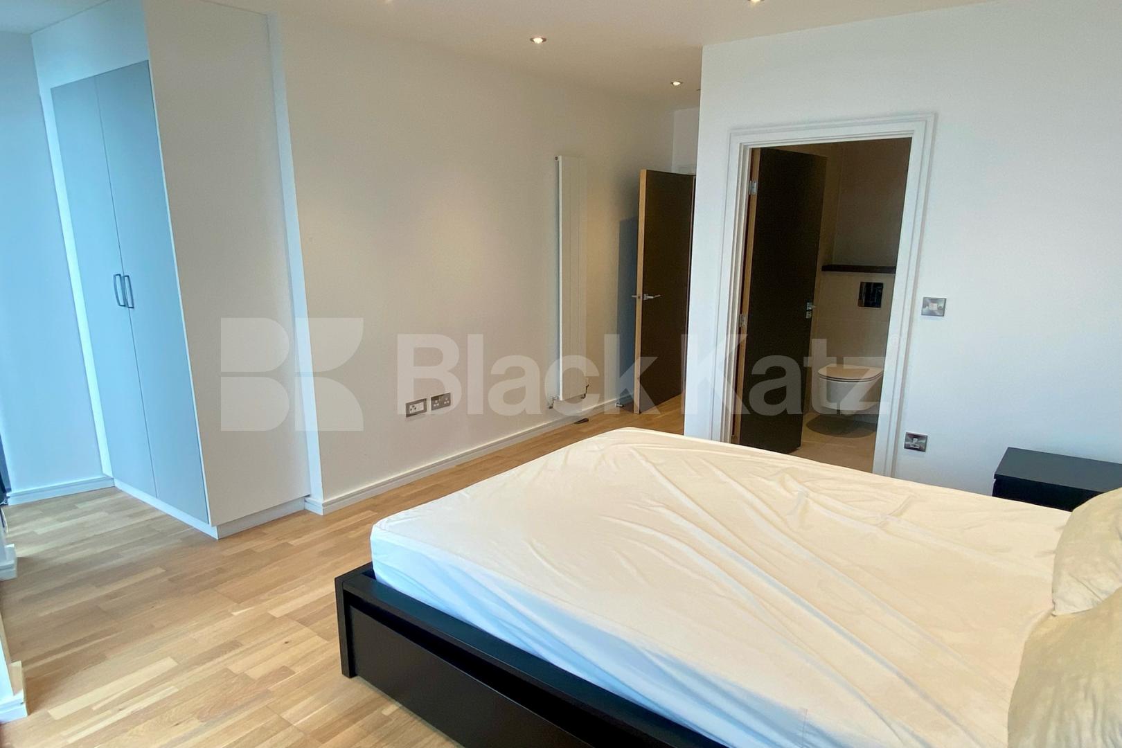 110m2 of living & entertaining space & stunning views of the cityscape   Ceramic Building, Newington Causeway, Elephant and Castle