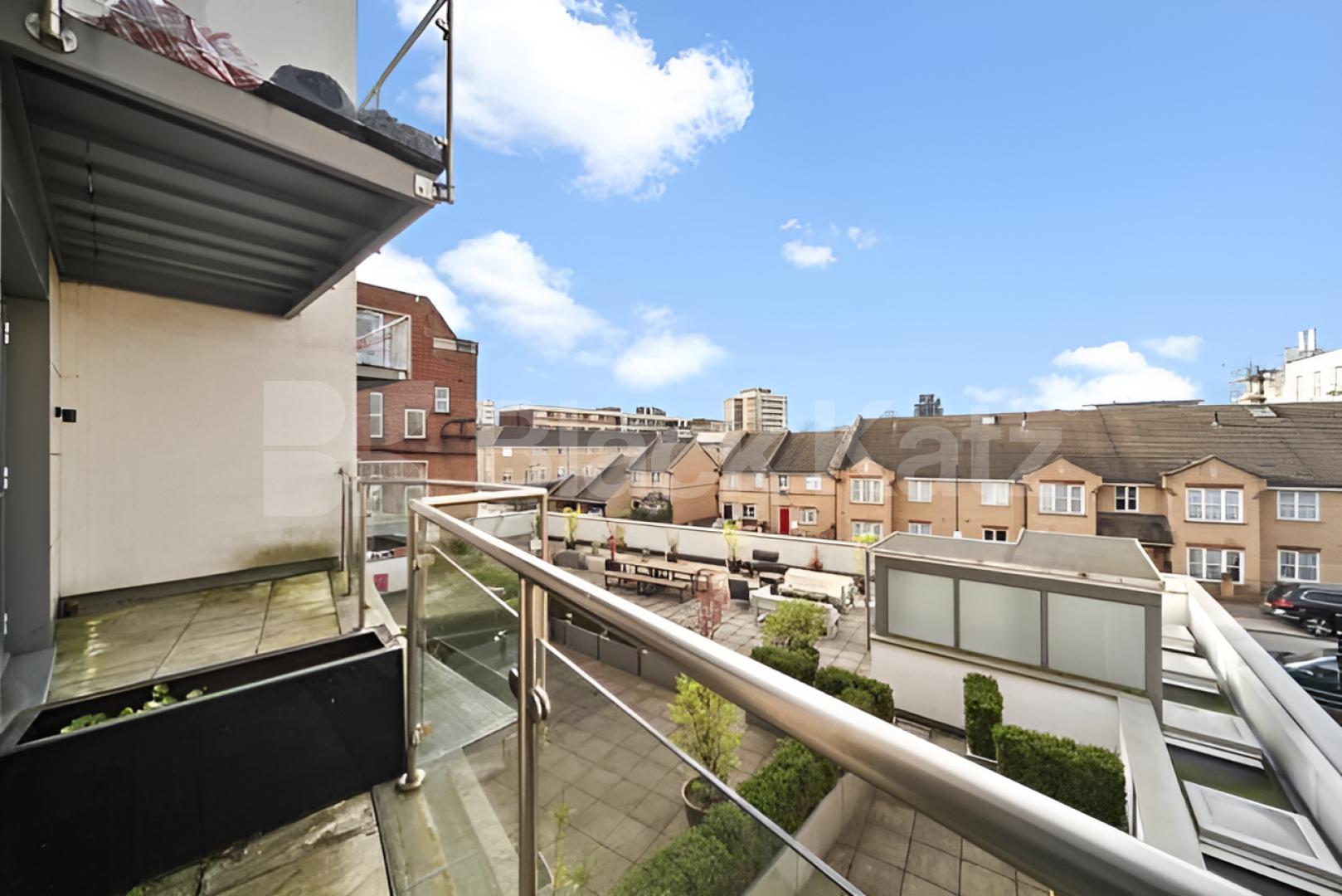 Modern Studio Apartment Moments from Old Street Station Mintern Street, Shoreditch Park