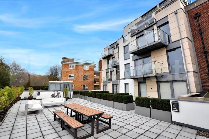 Modern Studio Apartment Moments from Old Street Station Mintern Street, Shoreditch Park