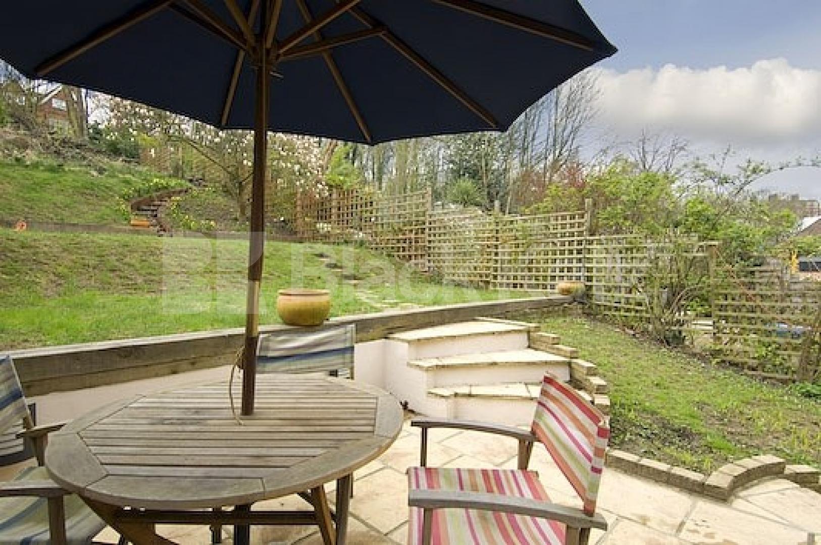 			UNIQUE PROPERTY!, 4 Bedroom, 1 bath, 1 reception House			 Priory Gardens, Highgate