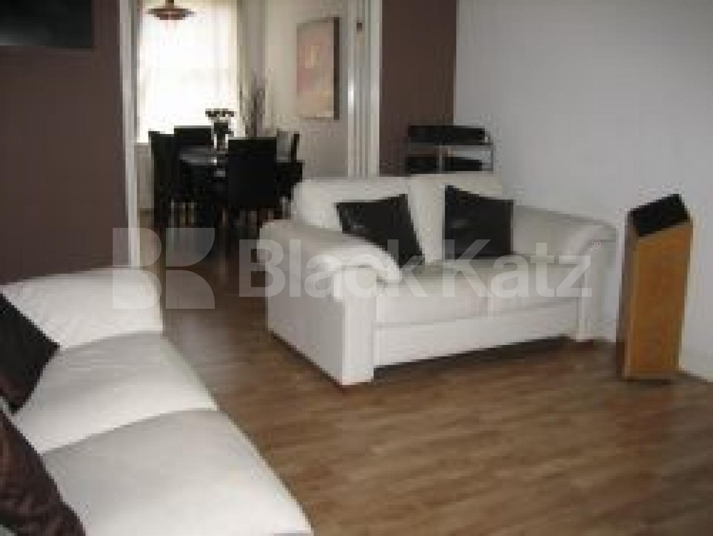 			3 Bedroom, 1 bath, 1 reception Flat			 Baring Street, ANGEL N1