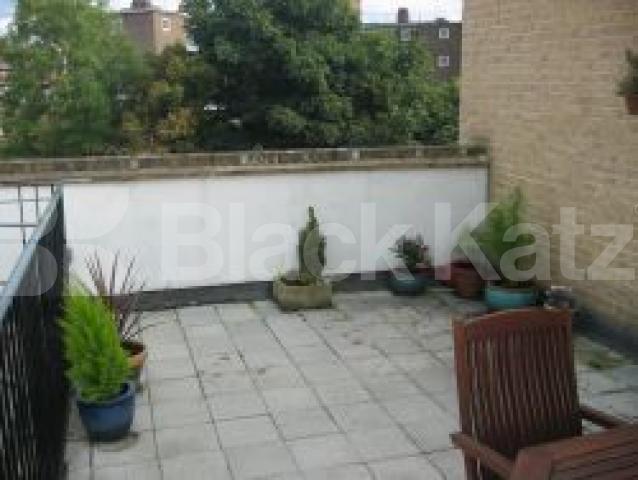 			3 Bedroom, 1 bath, 1 reception Flat			 Baring Street, ANGEL N1