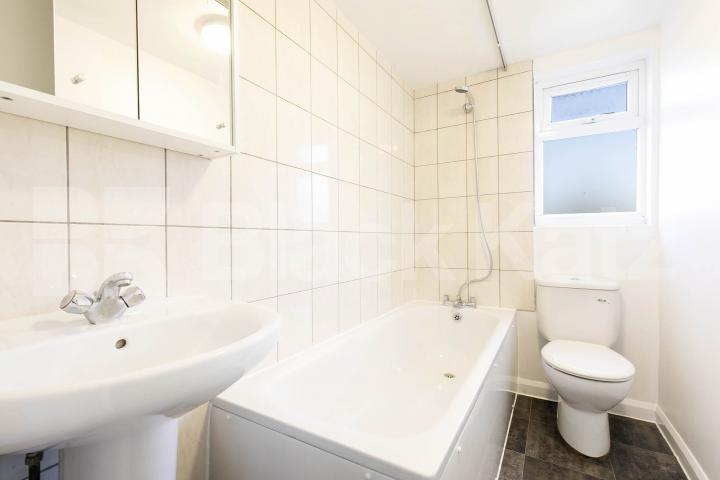 A beautifully presented three-bedroom split-level apartment situated on Lancaster Road, in the heart of Dollis Hill (NW10) Lancaster Road, London, NW10,  London