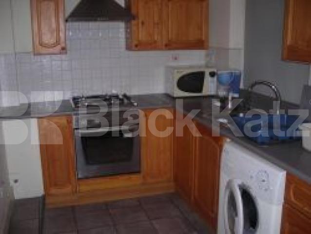 			2 Bedroom, 1 bath, 1 reception Flat			 Pemberton Gardens, ARCHWAY N19