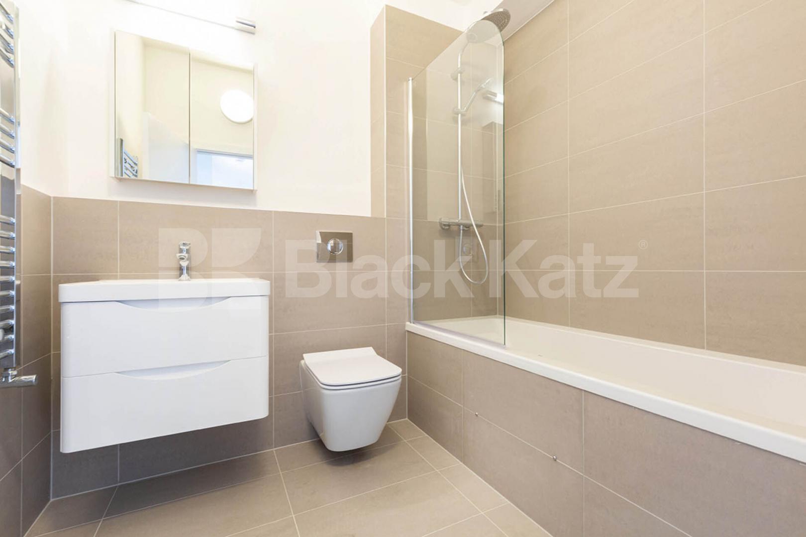 Live/work apartment with loft style features Springfield House lofts - Tyssen Street, Dalston