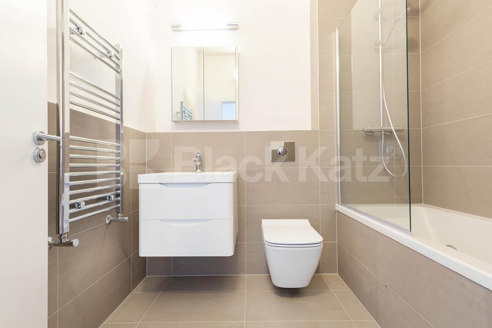 Live/work apartment with loft style features Springfield House lofts - Tyssen Street, Dalston