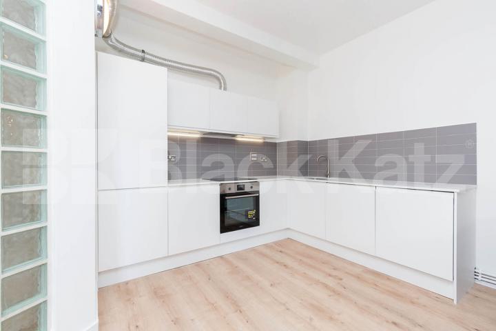 Live/work apartment with loft style features Springfield House lofts - Tyssen Street, Dalston