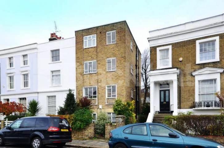 			4 Bedroom,  bath, 1 reception 			 Rochester Road, Camden