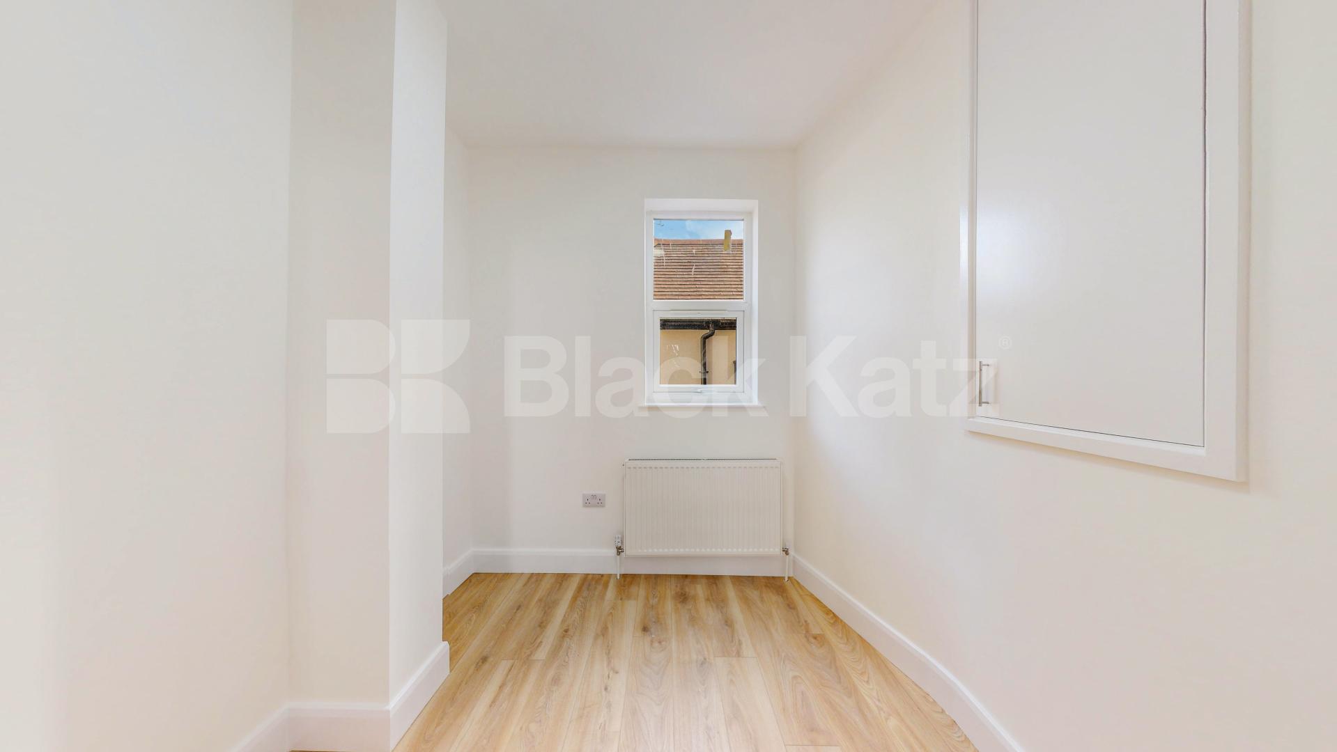A beautifully refurbished three bedroom ground floor apartment offering modern and spacious living Headstone Road, London, HA1,  London