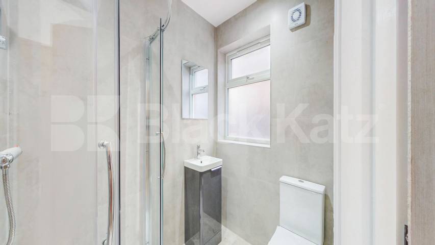 A beautifully refurbished three bedroom ground floor apartment offering modern and spacious living Headstone Road, London, HA1,  London