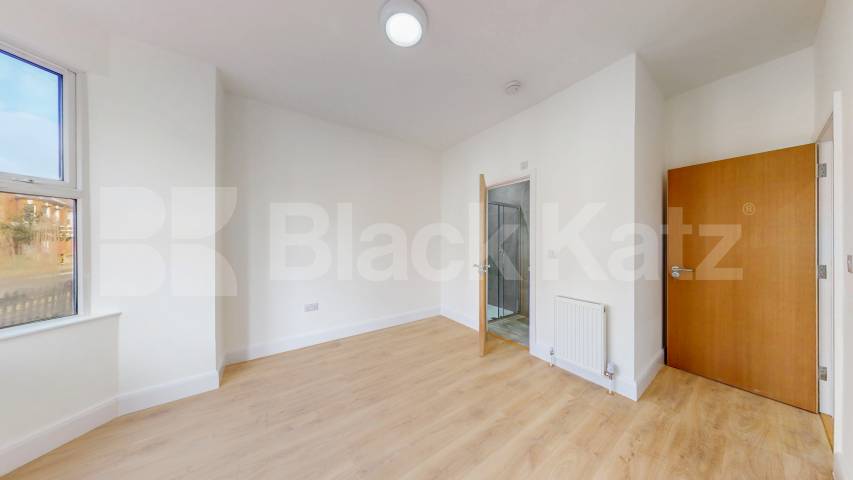 A beautifully refurbished three bedroom ground floor apartment offering modern and spacious living Headstone Road, London, HA1,  London