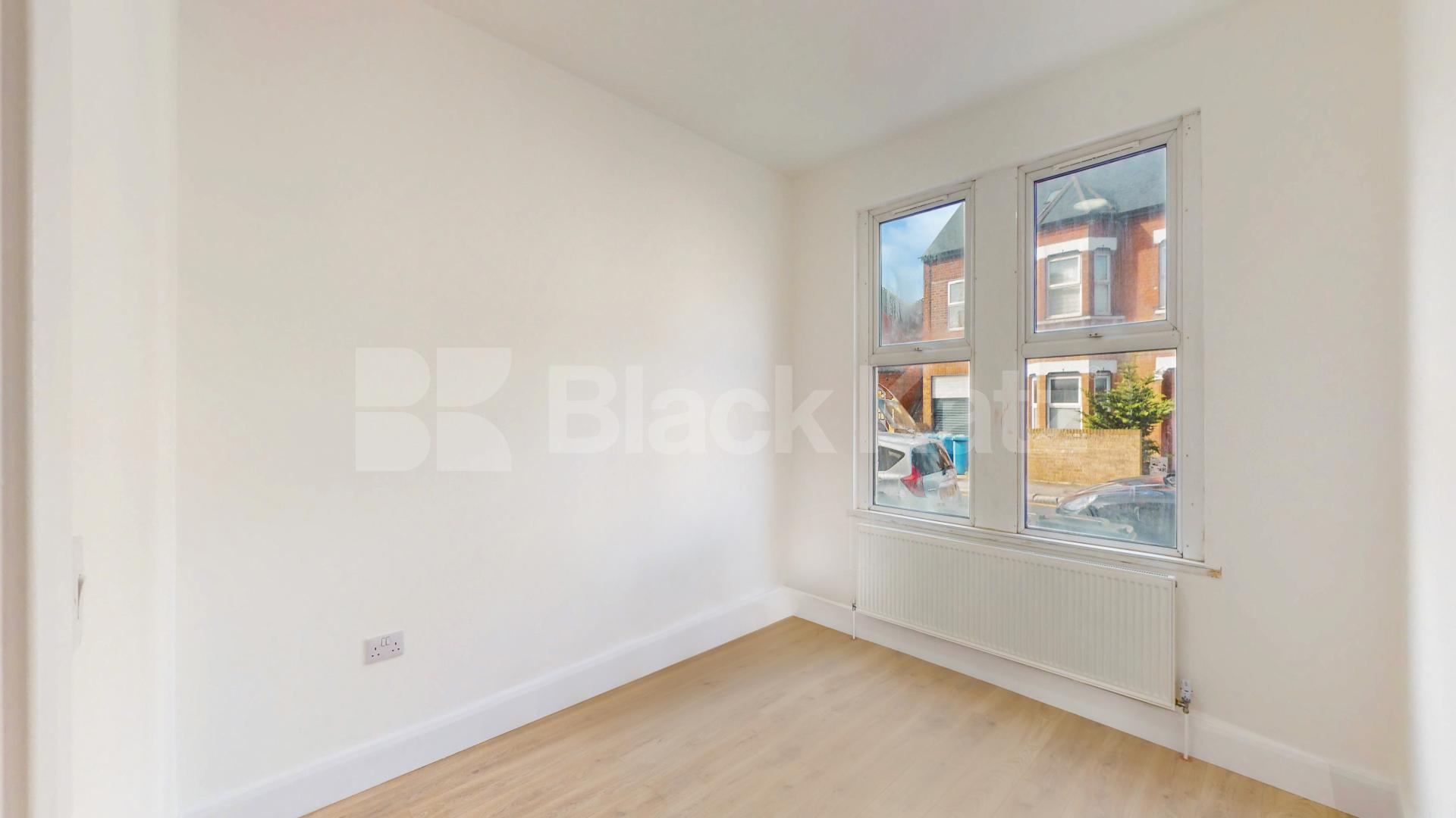 A beautifully refurbished three bedroom ground floor apartment offering modern and spacious living Headstone Road, London, HA1,  London