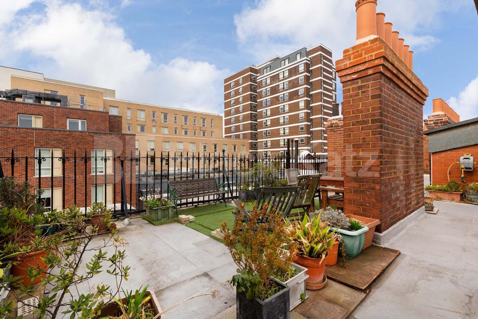 Located in Bloomsbury and only minutes to Kings Cross Station Sandwich street, Rusell Square