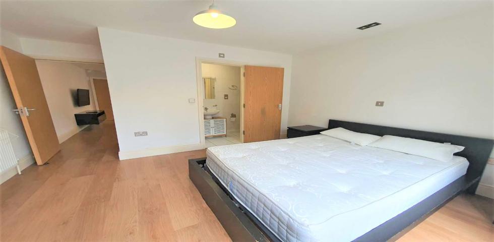 			1 Bedroom, 1 bath, 1 reception Ground Floor Flat			 Chichele Road, WILLESDEN GREEN
