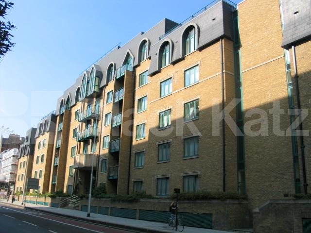 			NEW INSTRUCTION, 1 Bedroom, 1 bath, 1 reception Apartment			 Walpole House 126 Westminster Bridge, Waterloo