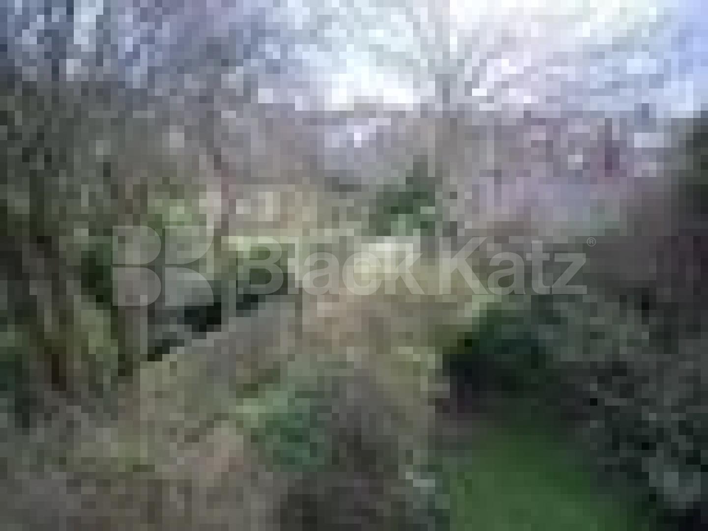 			2 Bedroom, 1 bath, 1 reception Semi-Detached House			 Kings avenue, Muswell hill