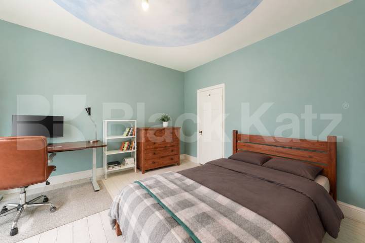 A spacious and well-presented four double bedroom apartment situated on the ever-popular Uxbridge Road, W12 Uxbridge Road, London, W12,  London