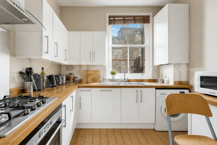 A spacious and well-presented four double bedroom apartment situated on the ever-popular Uxbridge Road, W12 Uxbridge Road, London, W12,  London
