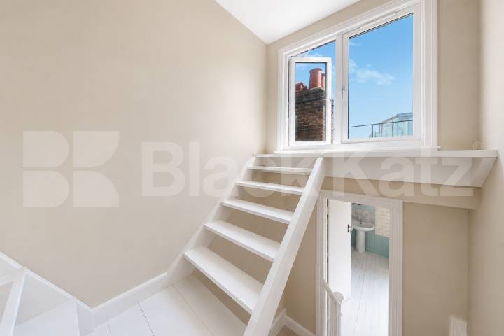 A spacious and well-presented four double bedroom apartment situated on the ever-popular Uxbridge Road, W12 Uxbridge Road, London, W12,  London