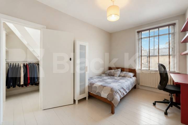 A spacious and well-presented four double bedroom apartment situated on the ever-popular Uxbridge Road, W12 Uxbridge Road, London, W12,  London