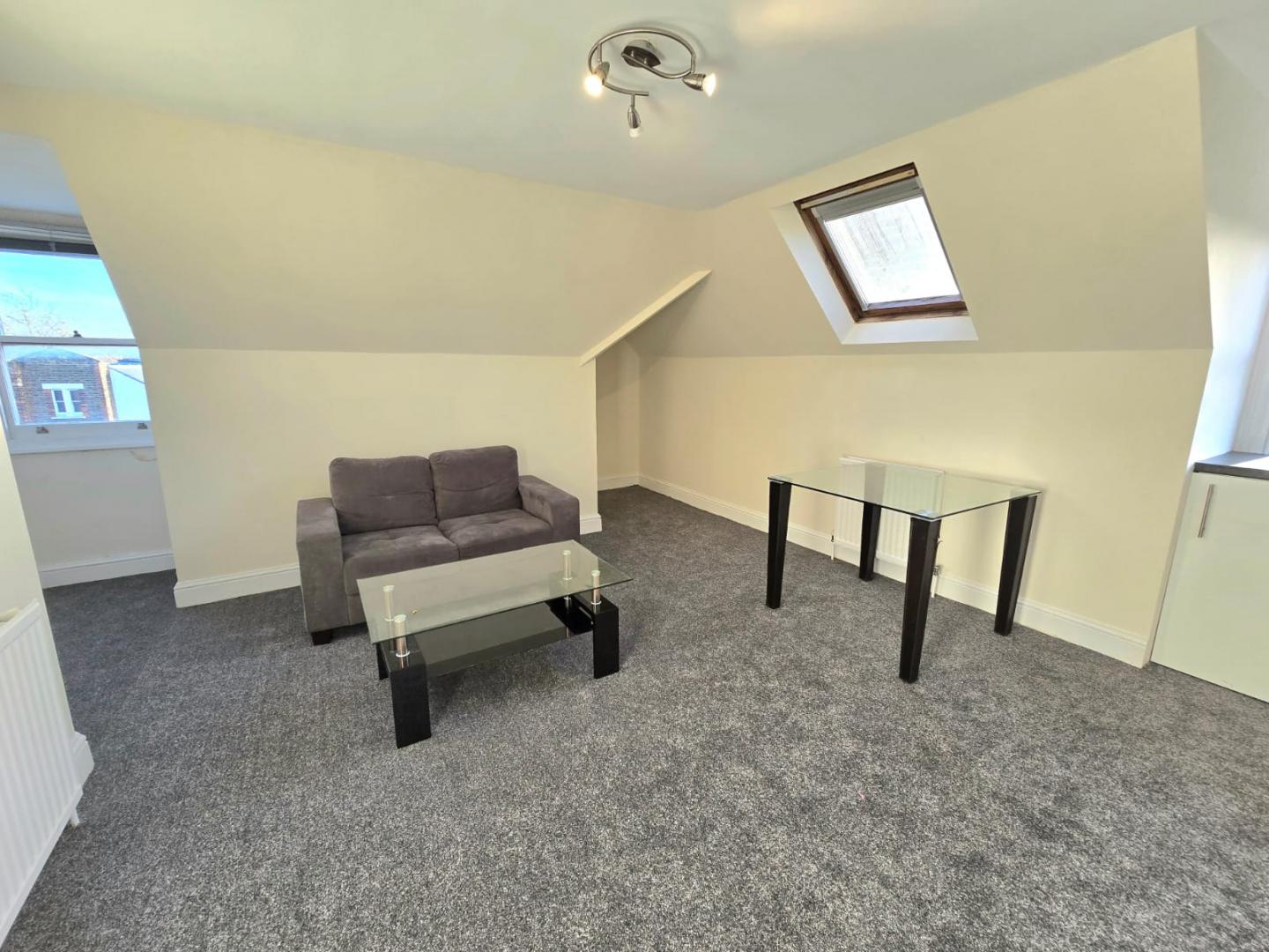 Stunning Apartment Chevening Road, Queens Park