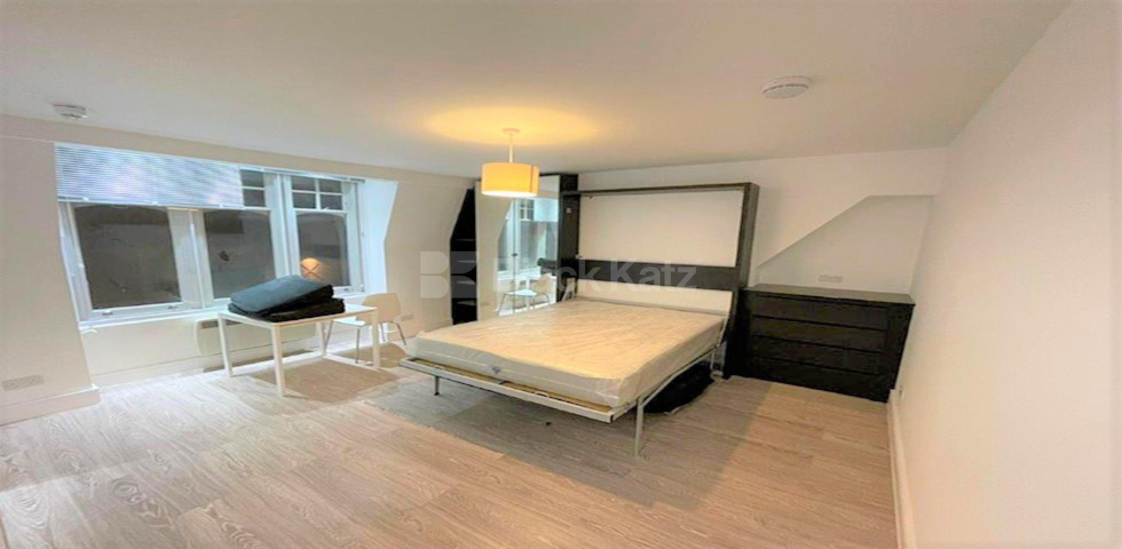 			NEW INSTRUCTION!, Studio Apartment, 1 bath, 0 reception Studio			 Glenloch Road, BELSIZE PARK NW3