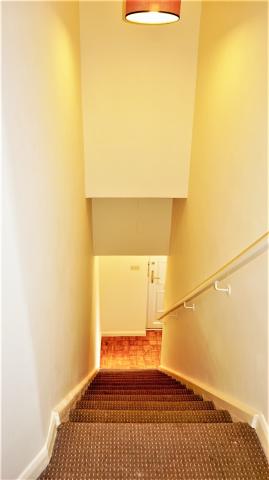 			2 Bedroom, 1 bath, 1 reception Flat			 Sterling Avenue, EDGWARE