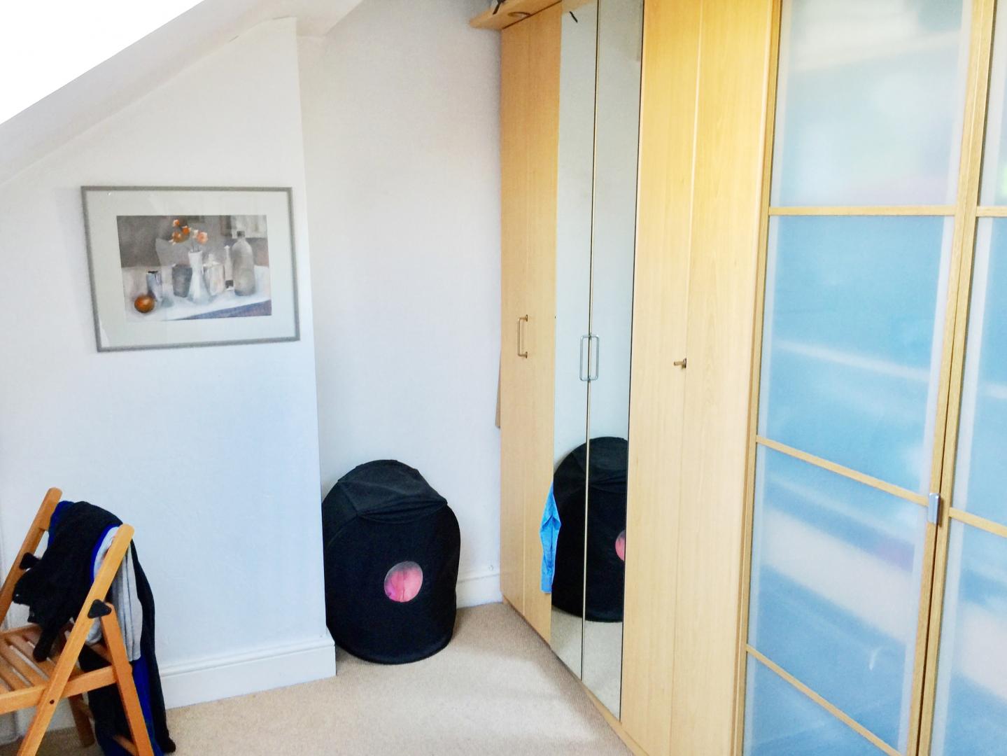 			UNDER OFFER , 1 Bedroom, 1 bath, 1 reception Flat			 Lanhill Road, MAIDA VALE