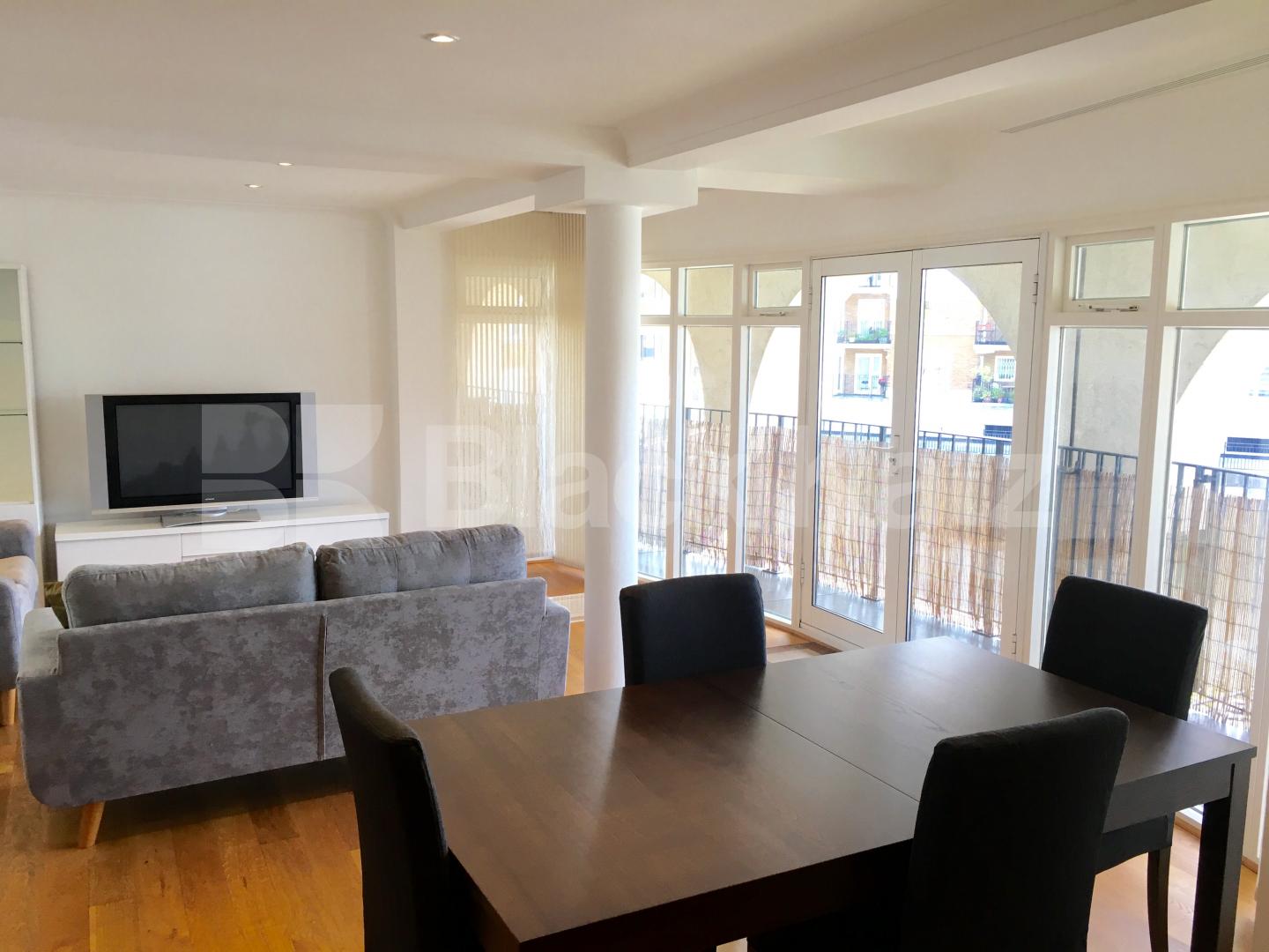			UNDER OFFER , 3 Bedroom, 1 bath, 1 reception Apartment			 Bellamys Court. Abbotshade Road , Rotherhithe