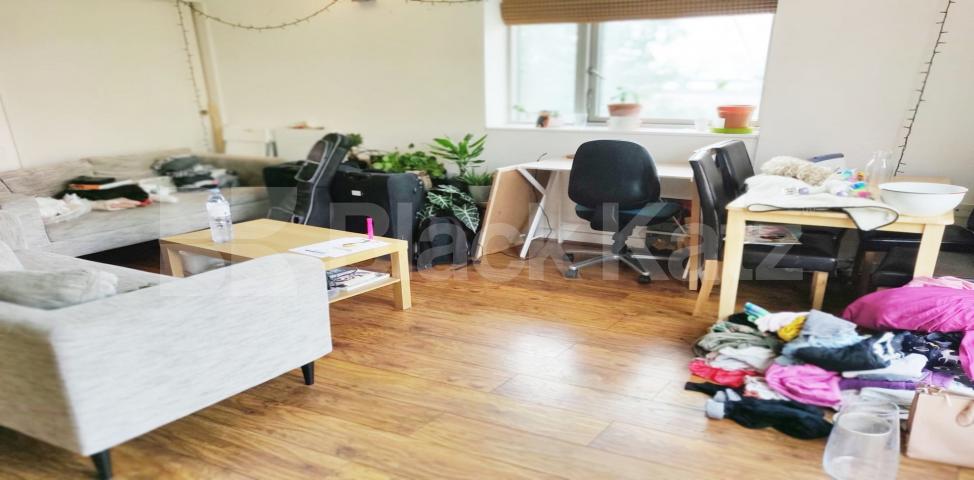 			3 Bedroom, 2 bath, 1 reception Apartment			 John Harrison Way, North Greenwich