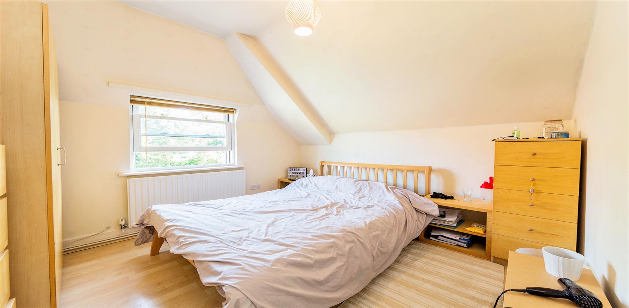 			3 Bedroom, 1 bath, 1 reception Flat			 Dyne Road, KILBURN