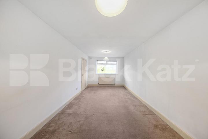 Newly painted spacious one bed with a new bathroom mins kentish town tube  Evangelist Road, Kentish Town / Camden