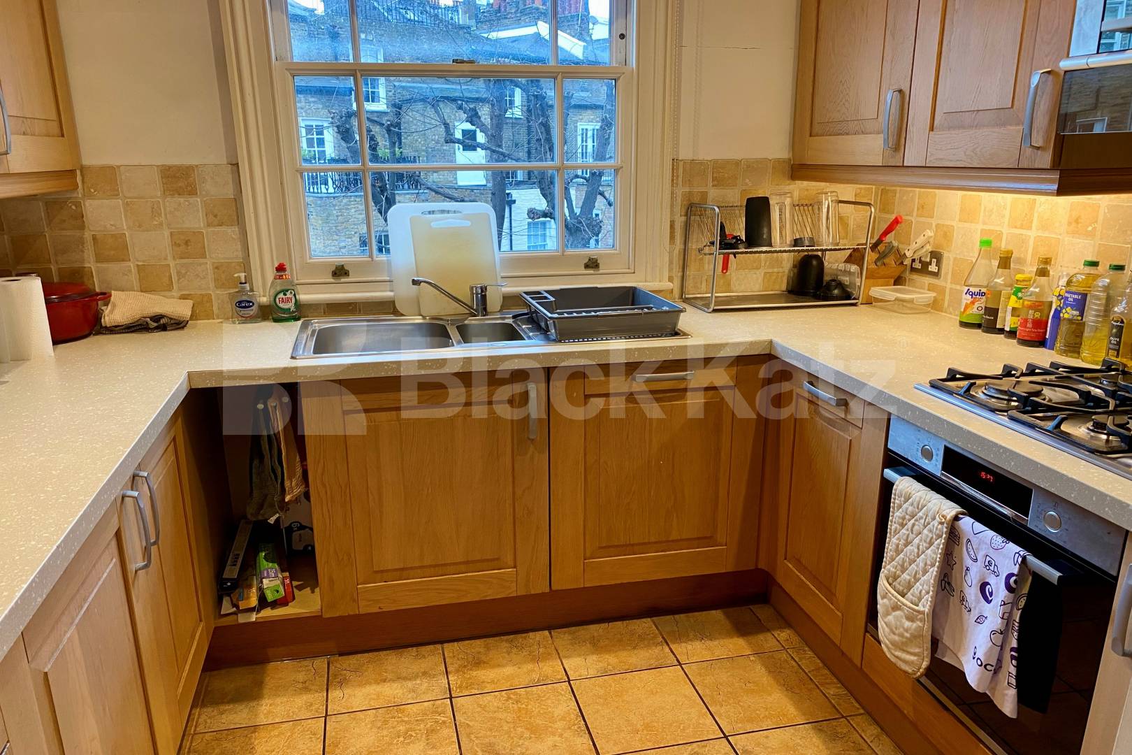 Spacious top floor four bedroom flat in beautiful Victorian building Lupus Street, Pimlico