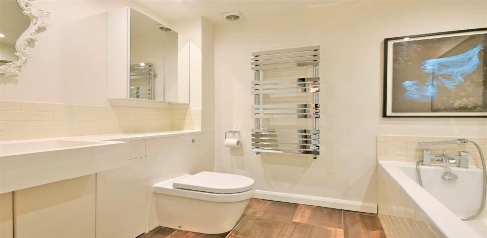 			2 Bedroom, 1 bath, 1 reception Flat			 Willesden Lane, Willesden Green