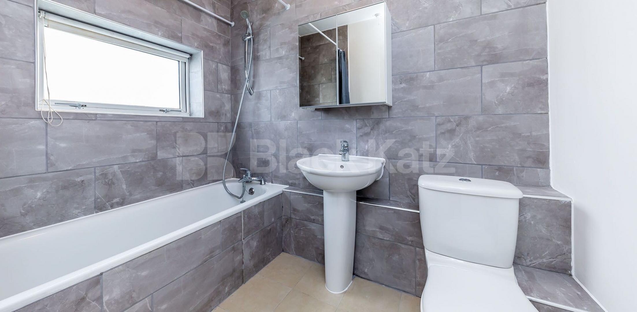 			2 Bedroom, 1 bath, 1 reception Flat			 Nelson Road, Crouch End