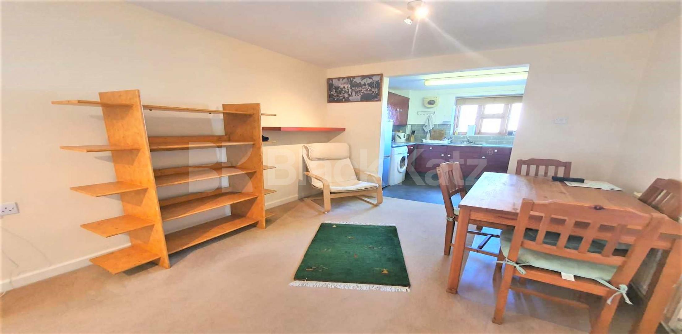 			1 Bedroom, 1 bath, 1 reception Flat			 Gainsborough Court, Lime Grove, Shepherds Bush