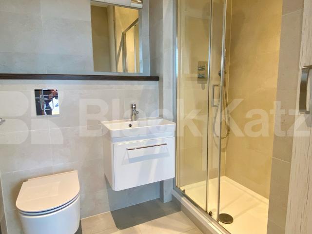 110m2 of living & entertaining space & stunning views of the cityscape   Ceramic Building, Newington Causeway, Elephant and Castle