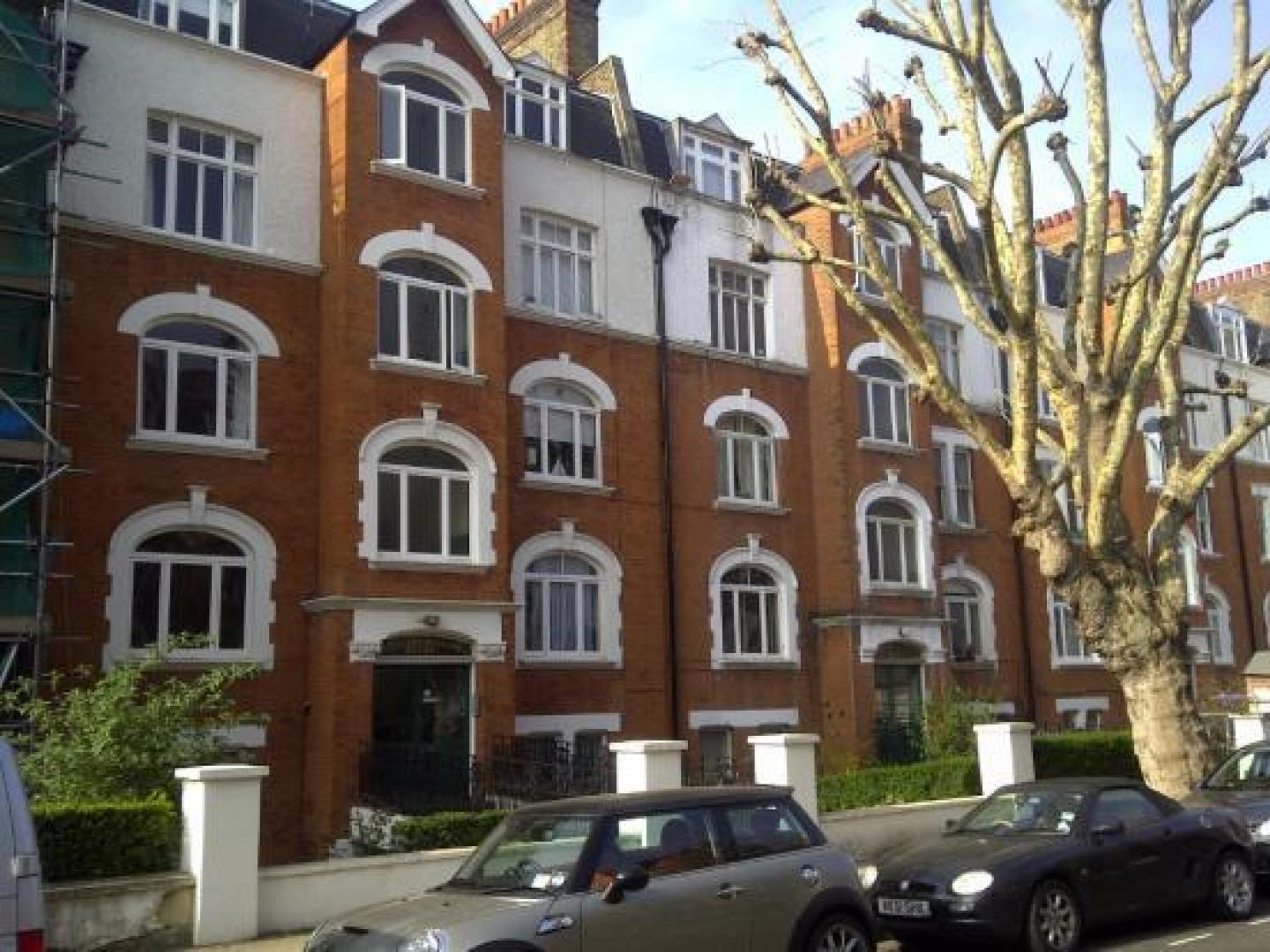 			NEW INSTRUCTION!, 2 Bedroom, 1 bath, 1 reception Flat			 Widley Road, MAIDA VALE
