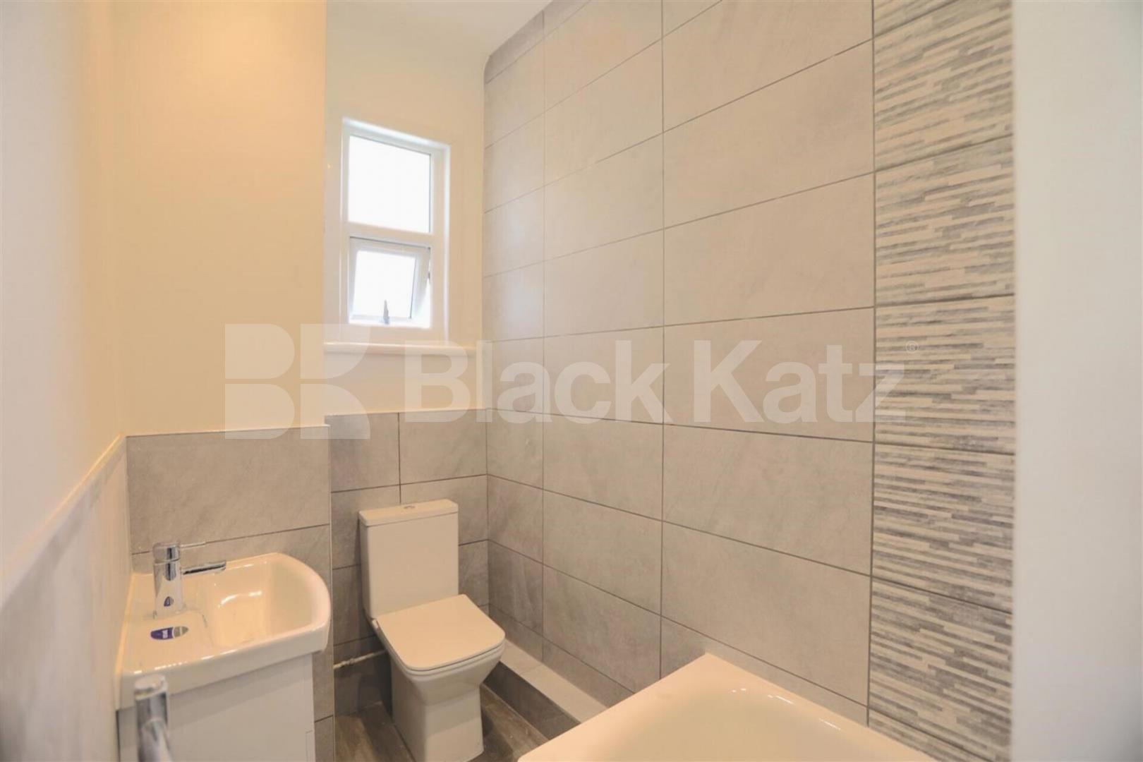 3 bedroom located on one of Muswell Hill's prime quiet residential roads Alexandra Gardens, Muswell Hill